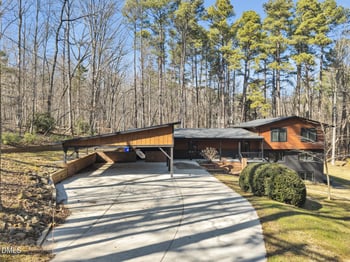 1 Emily Rd, Chapel Hill, NC 27514