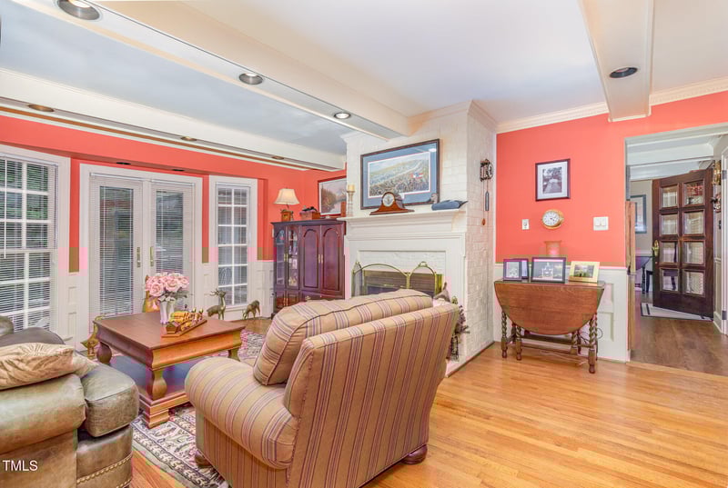 1 Gathering Pl, Raleigh, NC 27604