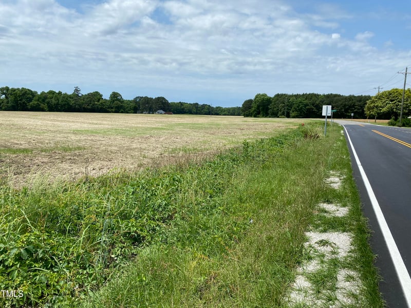 1 Jonesboro Rd, Dunn, NC 28334