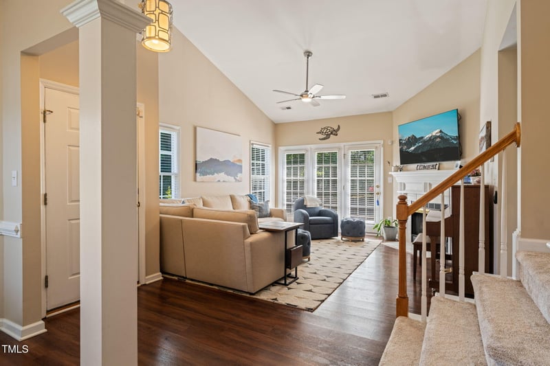 1 Lake Hill Dr, Durham, NC 27713