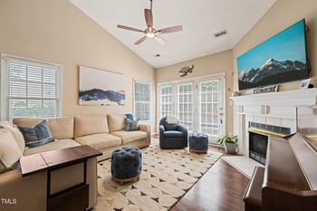 1 Lake Hill Dr, Durham, NC 27713