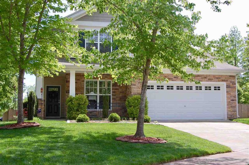 1 Lakemist Cir, Durham, NC 27713