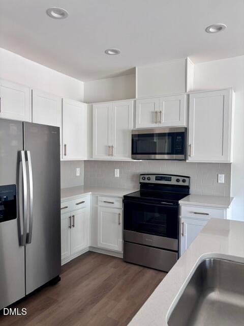 1 Lenny Dr, Clayton, NC 27520