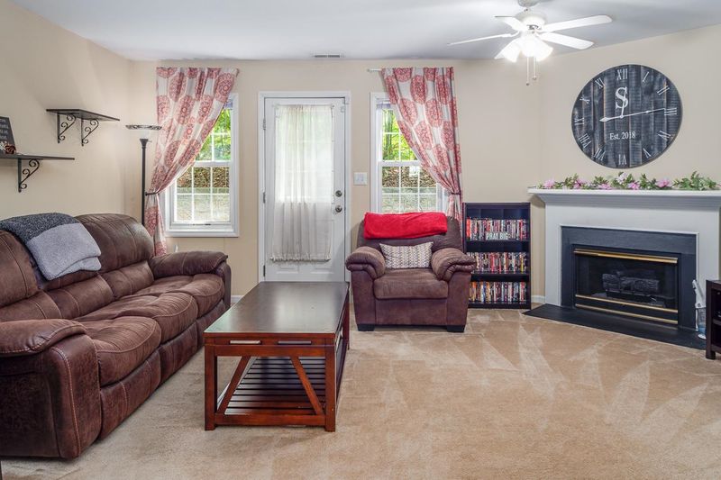 1 Mandy Ct, Durham, NC 27707