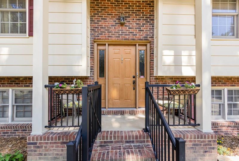 1 Mcbenson Pl, Durham, NC 27705