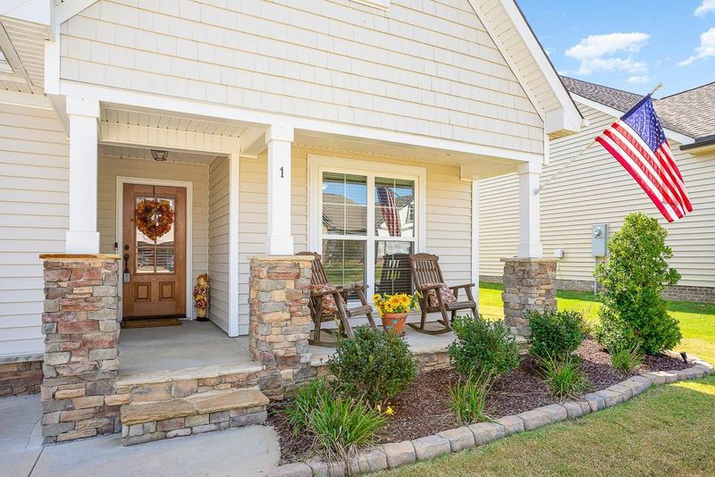 1 Meadowrue Ln, Youngsville, NC 27596