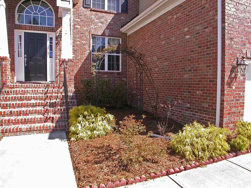 1 Monaco Ct, Durham, NC 27713