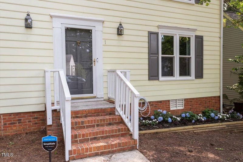 1 Old Towne Pl, Durham, NC 27713