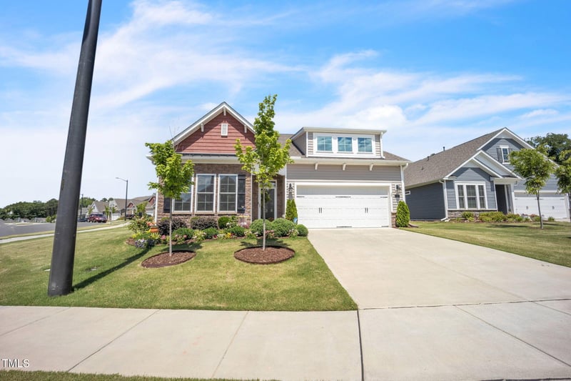 1 Parker Pond Ct, Durham, NC 27703