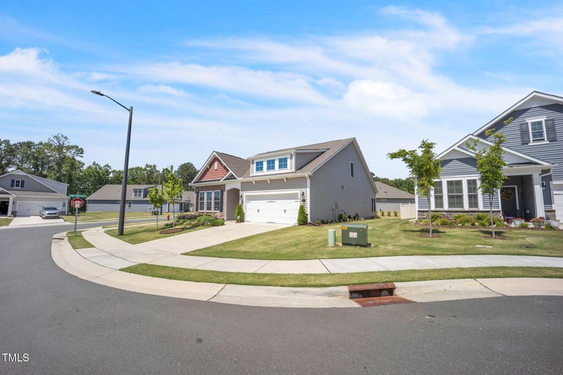 1 Parker Pond Ct, Durham, NC 27703