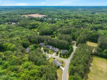 1 Queensland Ct, Durham, NC 27712