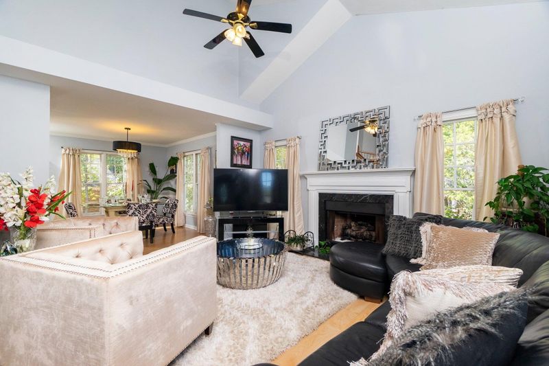 1 Seagrove Ct, Durham, NC 27703