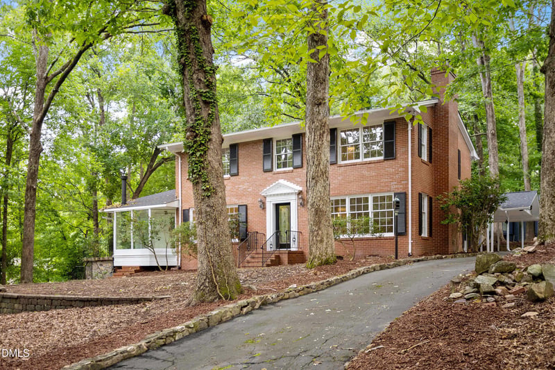 1 Tadley Dr, Chapel Hill, NC 27514