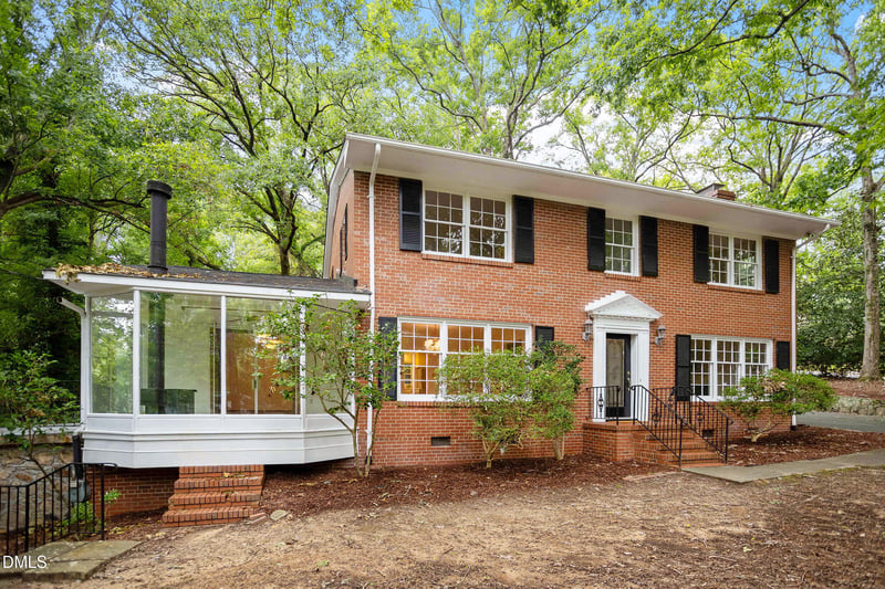 1 Tadley Dr, Chapel Hill, NC 27514