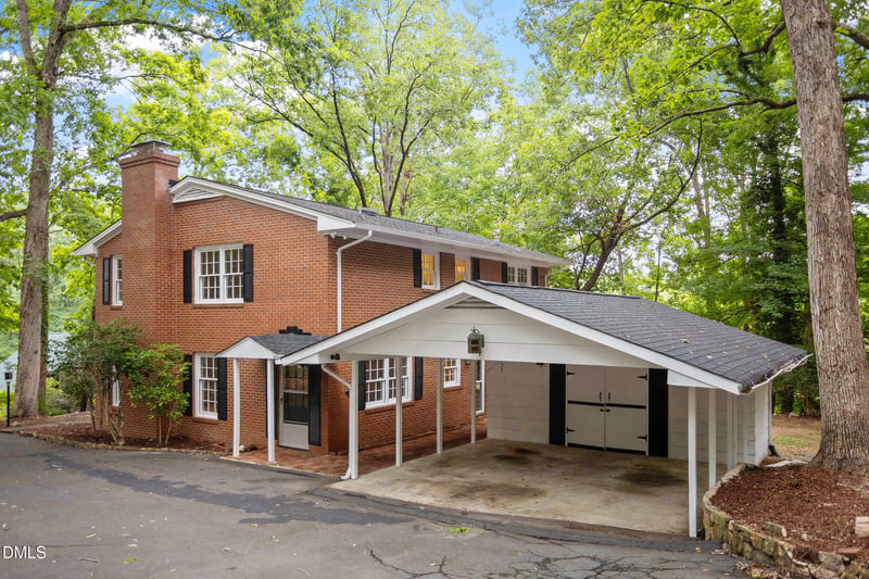 1 Tadley Dr, Chapel Hill, NC 27514