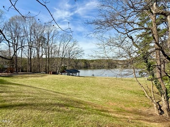 1 Tadley Dr, Chapel Hill, NC 27514