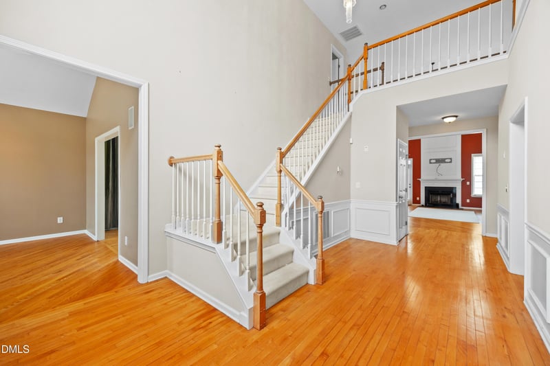 1 Thorn Brook Ct, Durham, NC 27703