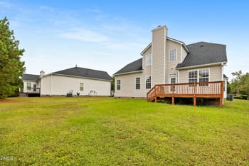 1 Thorn Brook Ct, Durham, NC 27703