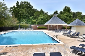 1 Timbercreek Ct, Durham, NC 27712