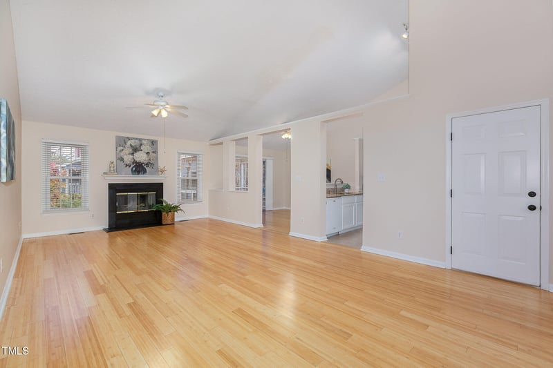 1 Tippecanoe Ct, Durham, NC 27713