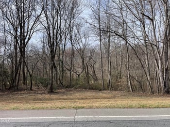 1 Valley Rd, Jonesville, NC 28642