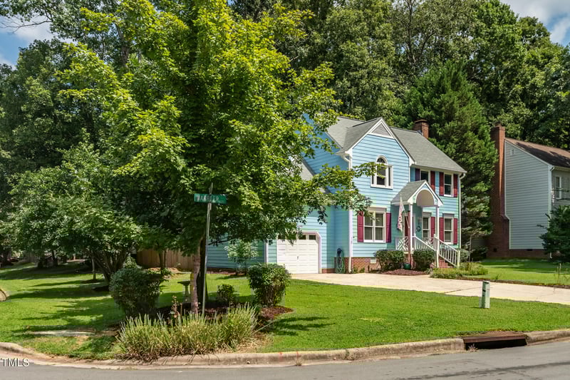 1 Warbler Ln, Durham, NC 27712
