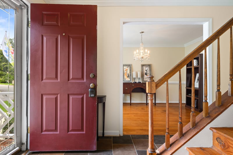 1 Warbler Ln, Durham, NC 27712