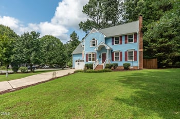 1 Warbler Ln, Durham, NC 27712