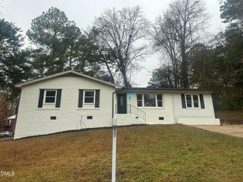 1 Westbury Pl, Durham, NC 27707