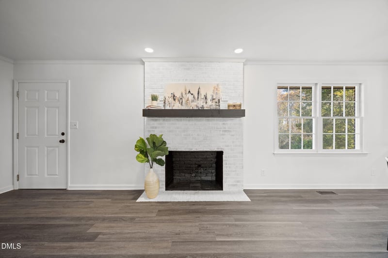 10 Alease Dr, Zebulon, NC 27597