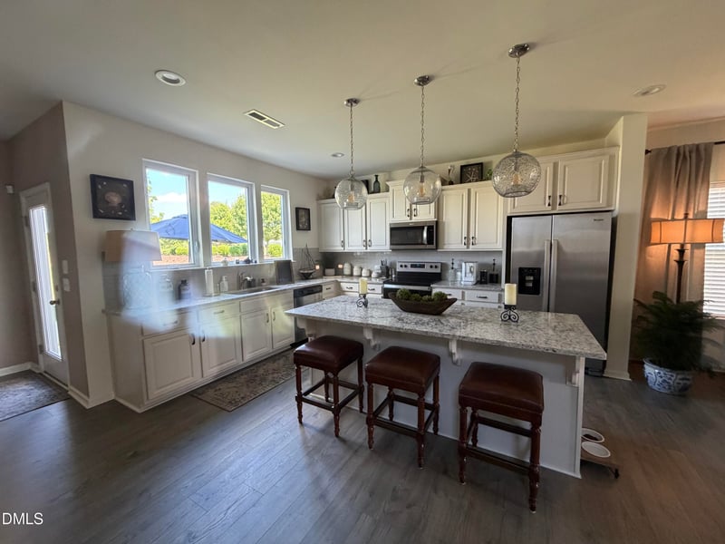 10 Arlie Ln, Lillington, NC 27546