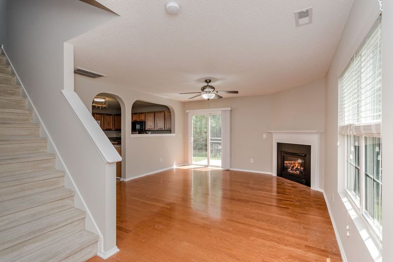 10 Bellmore Ct, Durham, NC 27703