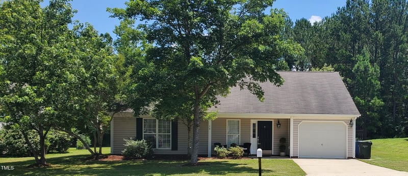 10 N Berrymeadow Ln, Durham, NC 27703
