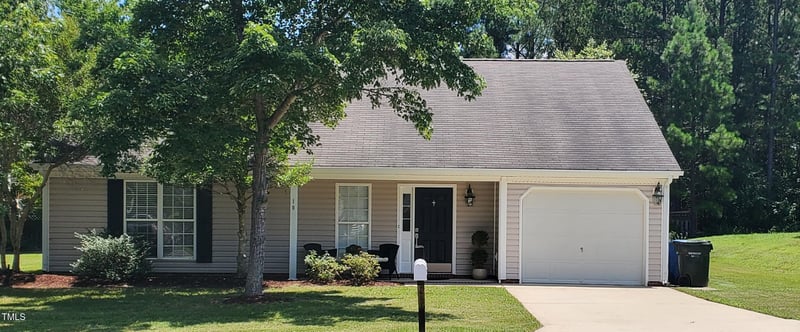 10 N Berrymeadow Ln, Durham, NC 27703