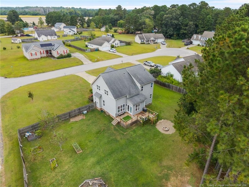 10 Braxton Ct, Erwin, NC 28339