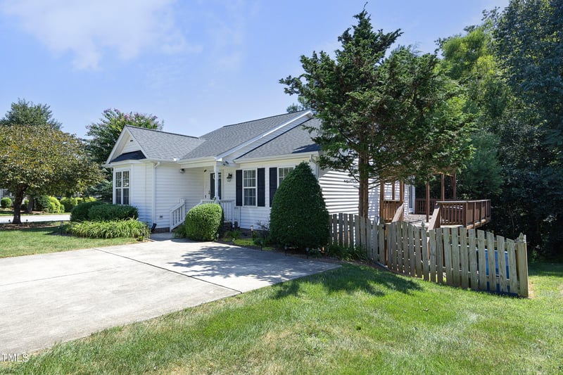 10 Breslin Trl, Durham, NC 27712