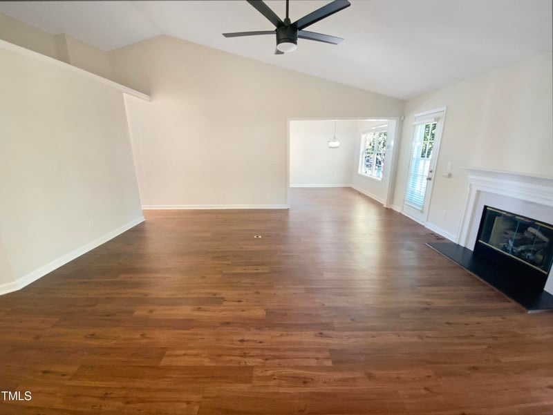 10 Cricket Hollow Rn, Clayton, NC 27520