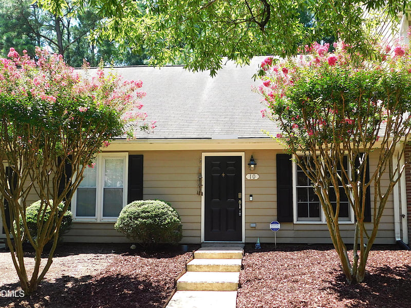 10 Crystal Oaks Ct #10, Durham, NC 27707