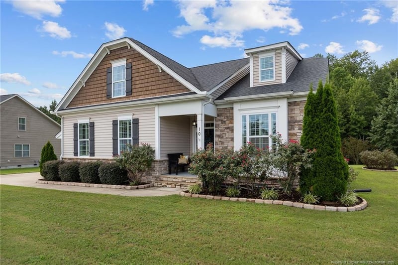 10 Dot Ct, Fuquay Varina, NC 27526