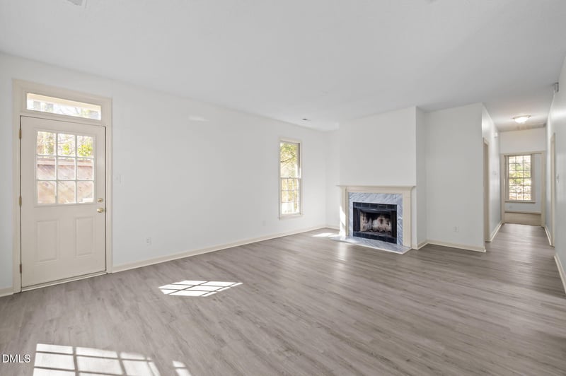 10 Forest Oaks Dr, Durham, NC 27705