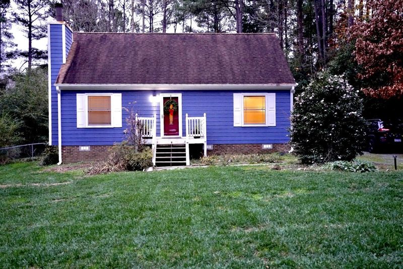 10 E Gleewood Pl, Durham, NC 27713