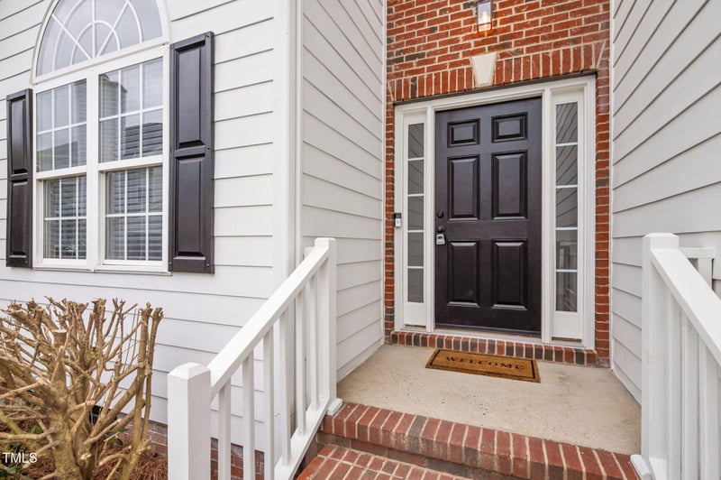10 Gwendolyn Cir, Durham, NC 27703
