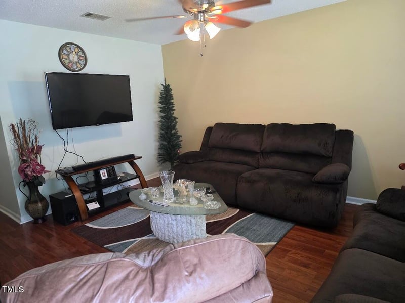 10 Hartford Ct, Durham, NC 27707