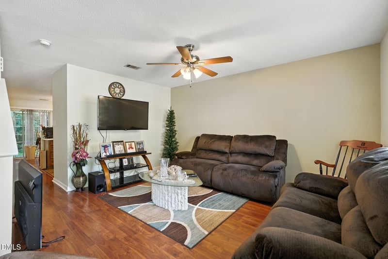 10 Hartford Ct, Durham, NC 27707