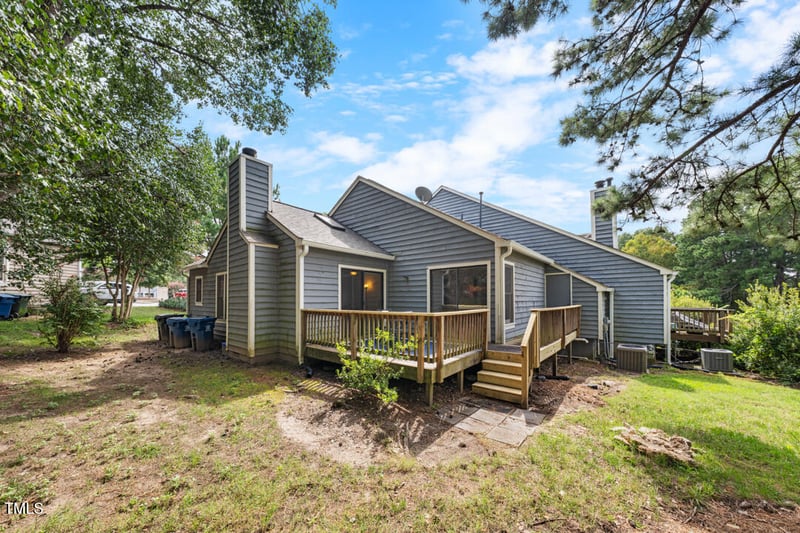 10 Hickorywood Sq, Durham, NC 27713