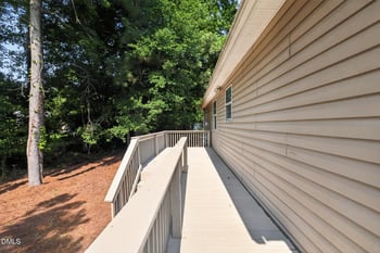 10 Knob Ct, Durham, NC 27703