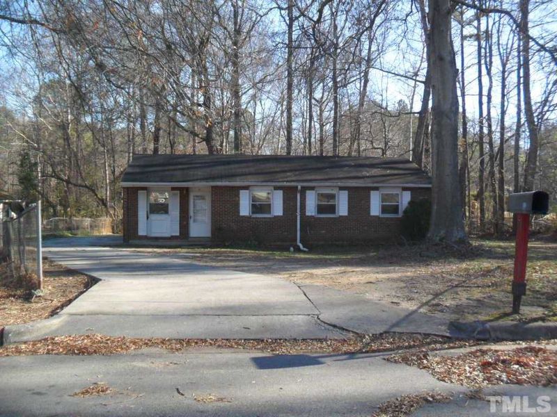 10 Kramer Pl, Durham, NC 27703