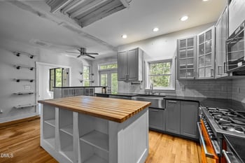 10 Lakestone Est, Pittsboro, NC 27312