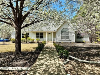 10 Magnolia Ct, Sanford, NC 27332