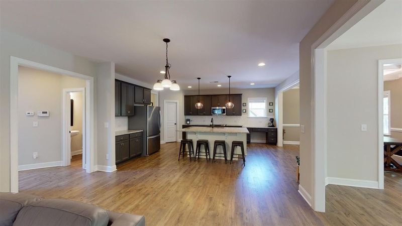 10 Middleton Dr, Zebulon, NC 27597